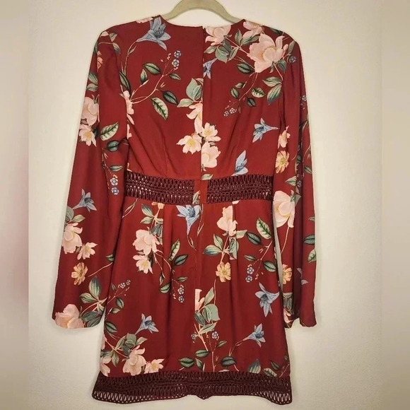KEEPSAKE The Label Do It Right Mini Dress size M floral cutout - Picture 4 of 13